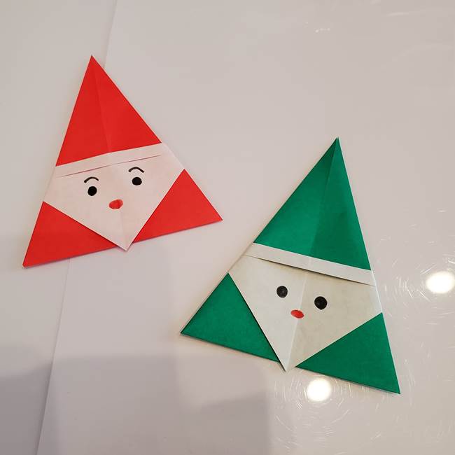 さんかくサンタの折り紙は簡単で3歳児の保育製作にも 折り図を紹介 子供と楽しむ折り紙 工作