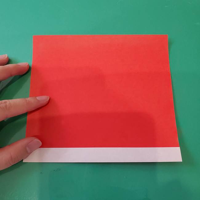 サンタクロース 折り紙2枚で4歳児も簡単な折り方作り方①顔(2)