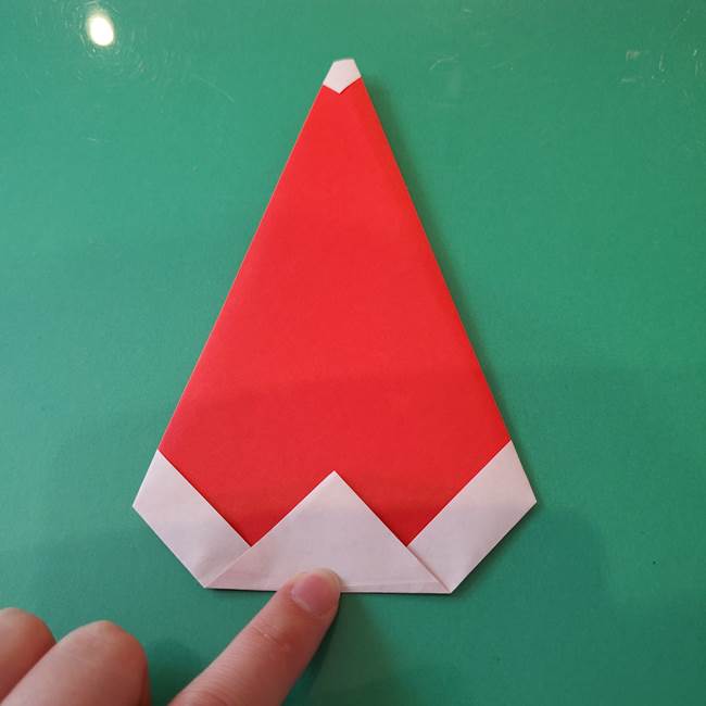 サンタクロース 折り紙2枚で4歳児も簡単な折り方作り方①顔(9)