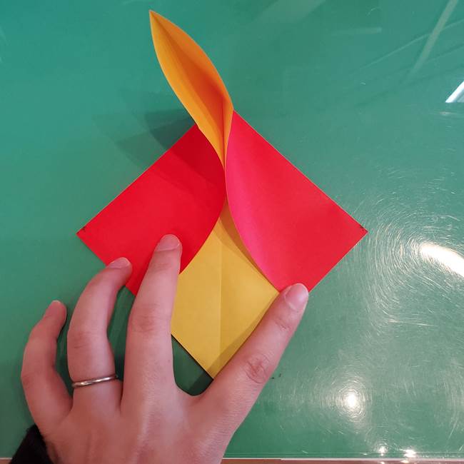 折り紙 クリスマスのベルとリボンの折り方作り方①折り筋(10)