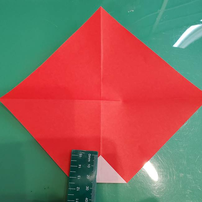 折り紙でサンタクロースを自立させる折り方作り方(6)