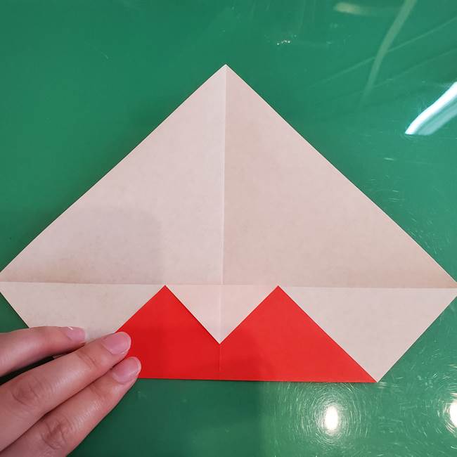折り紙でサンタクロースを自立させる折り方作り方(8)