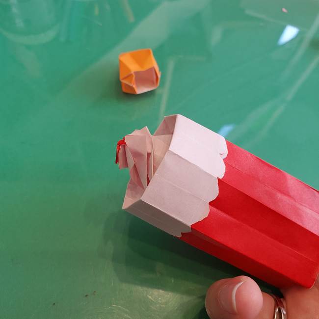 折り紙のろうそく 立体的な折り方作り方【画像】④完成(10)