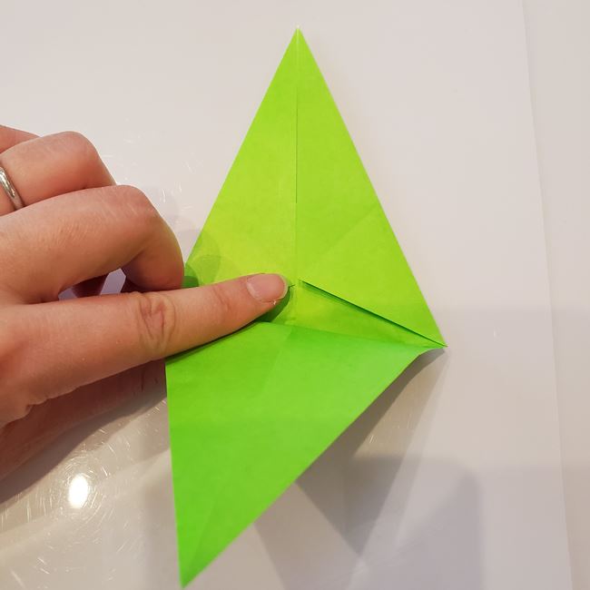 クリスマスもみの木の折り紙 簡単な折り方作り方②下(5)