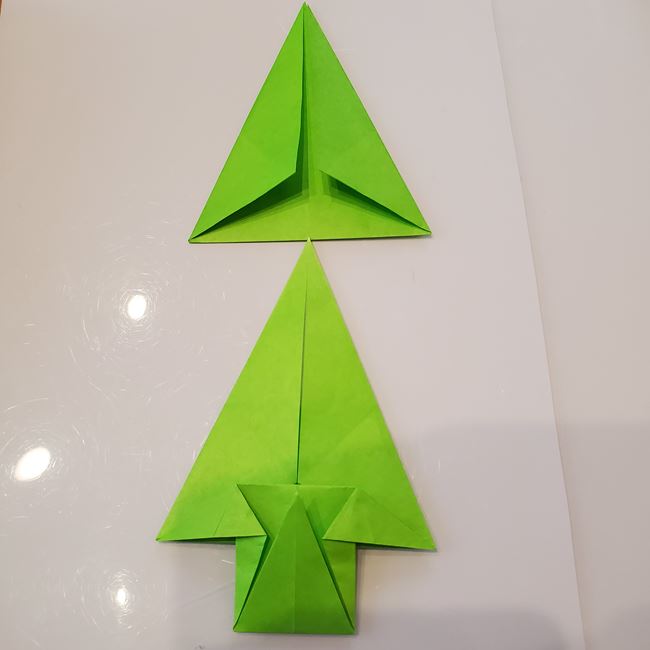 クリスマスもみの木の折り紙 簡単な折り方作り方③完成(2)