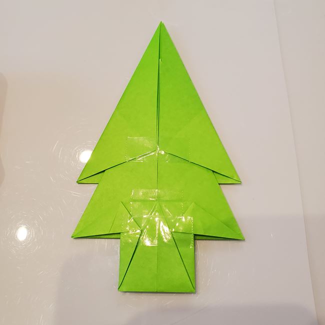 クリスマスもみの木の折り紙 簡単な折り方作り方③完成(4)