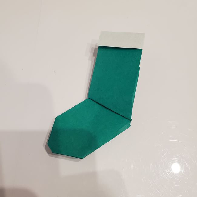 クリスマス飾りの折り紙 靴下の簡単な折り方作り方(18)