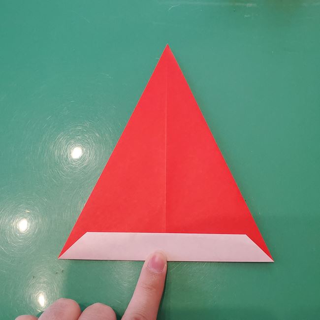 サンタさんの帽子の折り紙 立体的で簡単な折り方作り方(11)