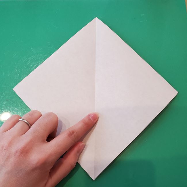 サンタさんの帽子の折り紙 立体的で簡単な折り方作り方(3)