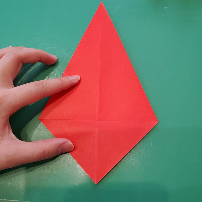 サンタさんの帽子の折り紙 立体的で簡単な折り方作り方(8)