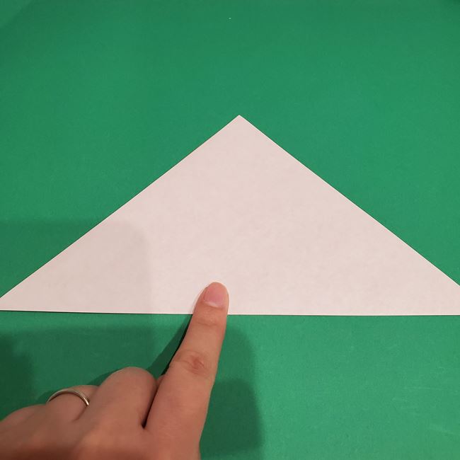 サンタクロースの帽子の折り紙 簡単な作り方折り方(2)