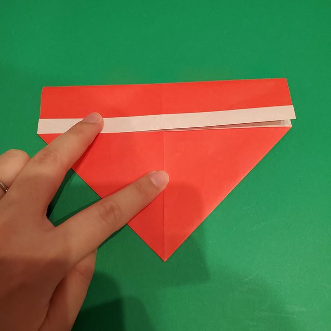 サンタクロースの折り紙メダルの簡単な作り方(平面)①サンタ(8)