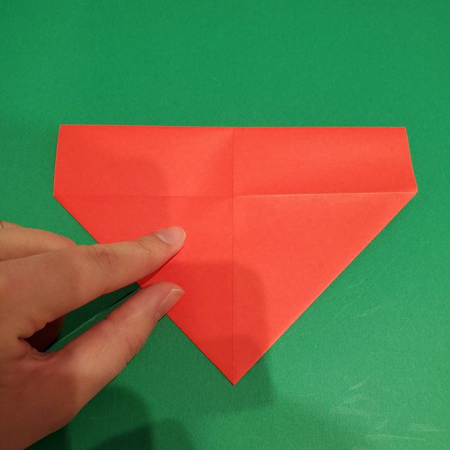サンタクロースの折り紙メダルの簡単な作り方(平面)①サンタ(9)