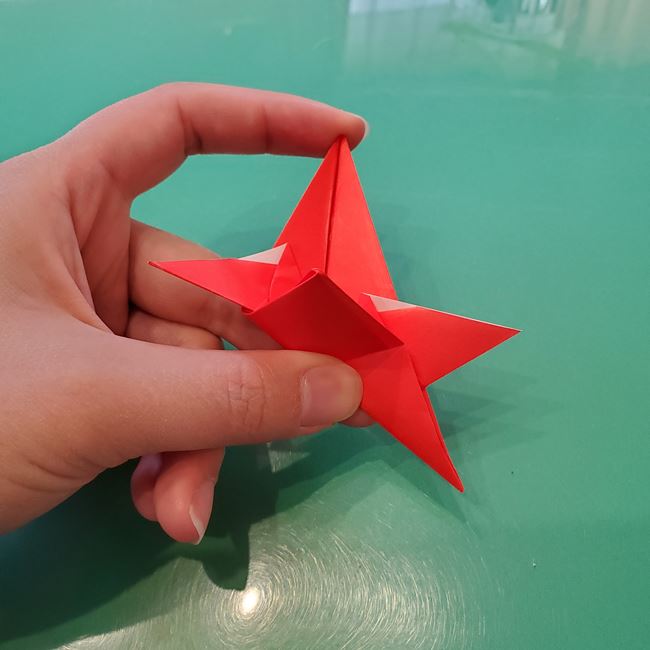 折り紙 星型のサンタクロースの折り方作り方②星形(16)