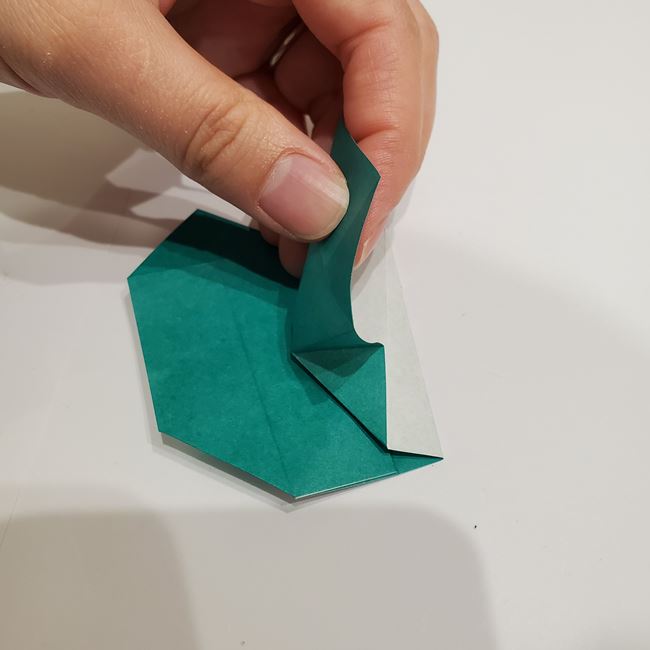 折り紙 柊のリースの折り方作り方①パーツ(27)