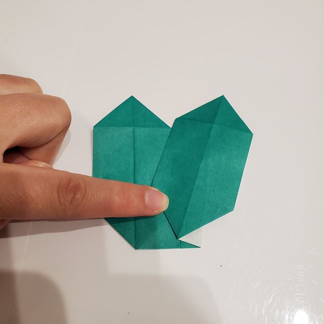 折り紙 柊のリースの折り方作り方①パーツ(28)