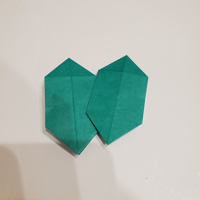 折り紙 柊のリースの折り方作り方①パーツ(31)