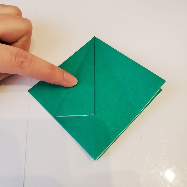 折り紙のクリスマスツリー星付きで立体的な作り方折り方①木(13)