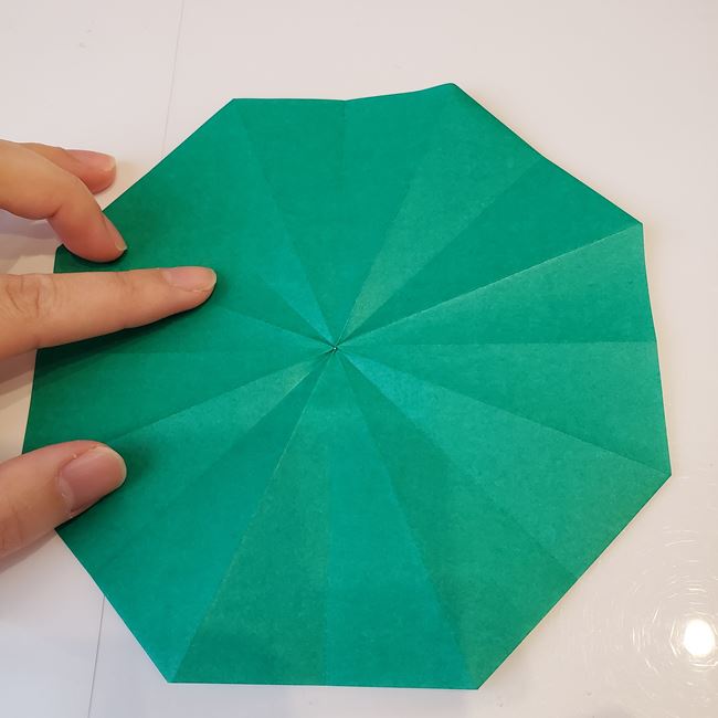 折り紙のクリスマスツリー星付きで立体的な作り方折り方①木(25)