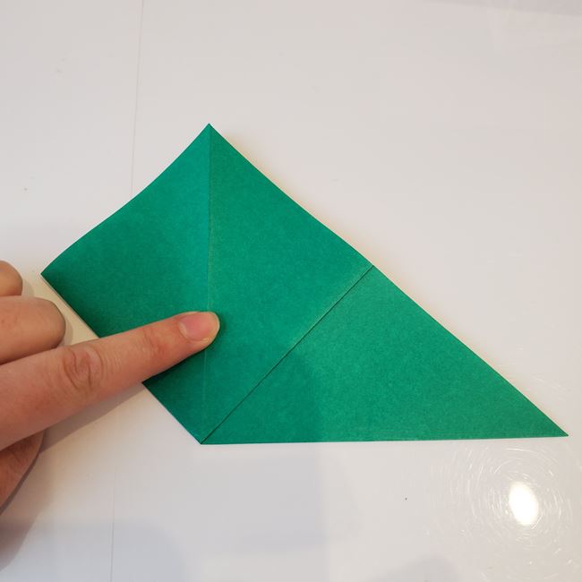 折り紙のクリスマスツリー星付きで立体的な作り方折り方①木(9)
