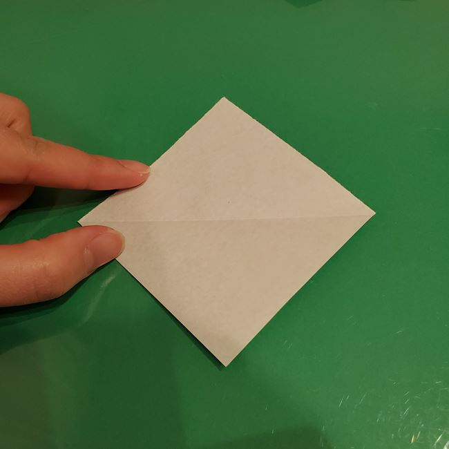 雪うさぎの折り紙 平面で簡単な折り方作り方②葉っぱ(3)