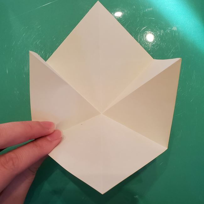 クリスマスオーナメントの折り紙 おしゃれで簡単な作り方・折り方①折り方(10)