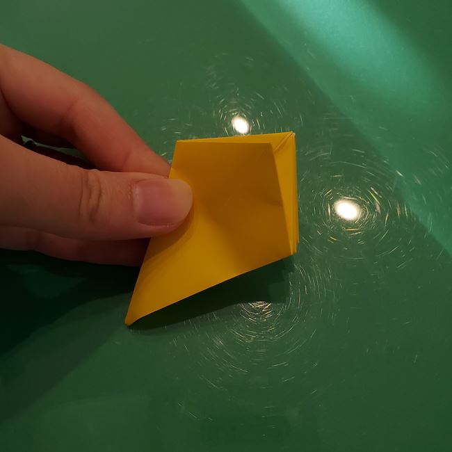 クリスマスオーナメントの折り紙 おしゃれで簡単な作り方・折り方①折り方(26)