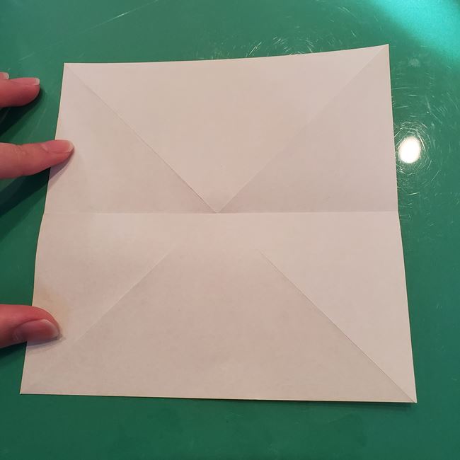 クリスマスオーナメントの折り紙 おしゃれで簡単な作り方・折り方①折り方(7)