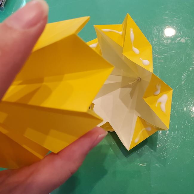 クリスマスオーナメントの折り紙 おしゃれで簡単な作り方・折り方②組み合わせ(8)