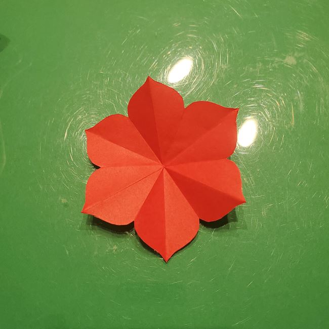 ポインセチアの折り紙 切り絵の切り方・作り方①花(10)