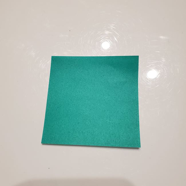 ポインセチアの折り紙 切り絵の切り方・作り方②葉(1)