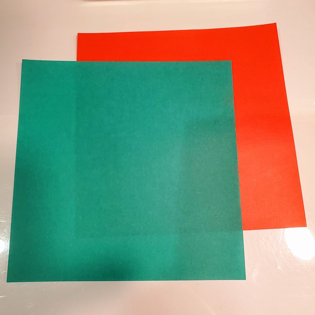 ポインセチアの折り紙は立体的で簡単？用意するもの(1)
