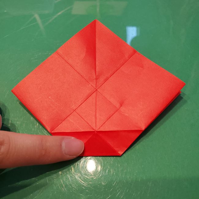 作り方 ポインセチアの折り紙を立体的につくる方法(花の折り方)①折り筋(14)