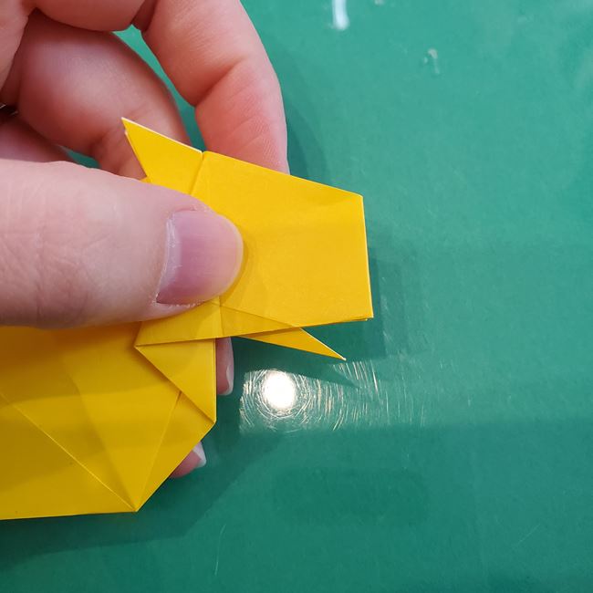 折り紙の虎の立体的な折り方作り方②顔完成(19)