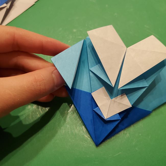 雪の結晶 折り紙でハートの模様がつくれる折り方作り方②組み合わせ(10)