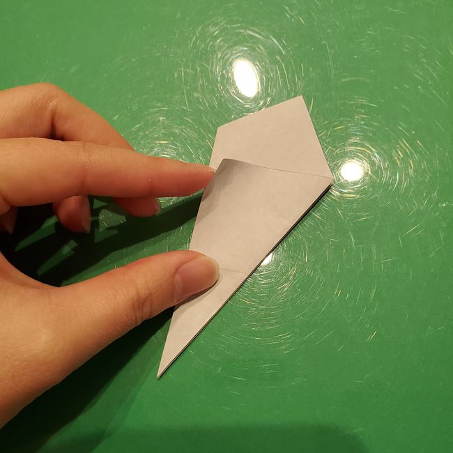 雪の結晶 折り紙を切る方法(12)