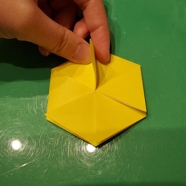 雪の結晶の折り紙 難しい上級者向けの折り方作り方②形(12)