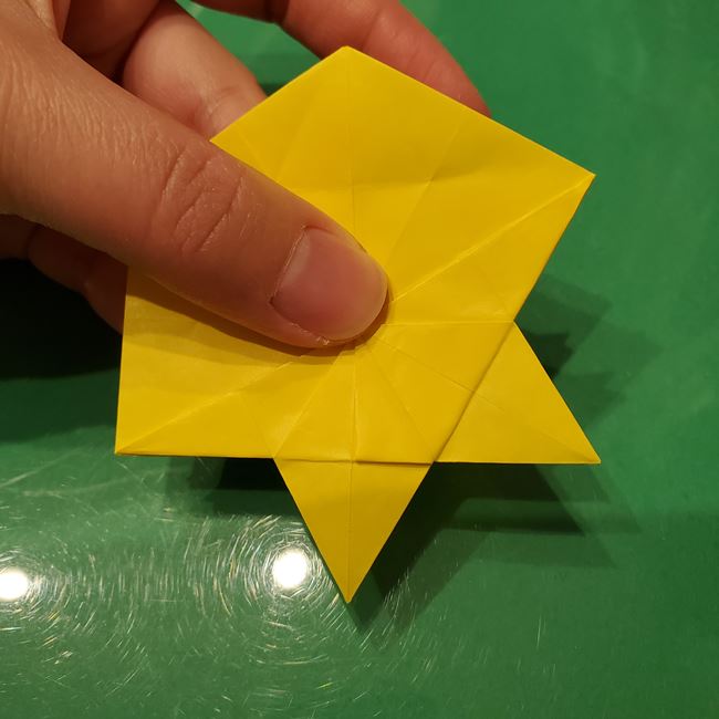 雪の結晶の折り紙 難しい上級者向けの折り方作り方②形(26)