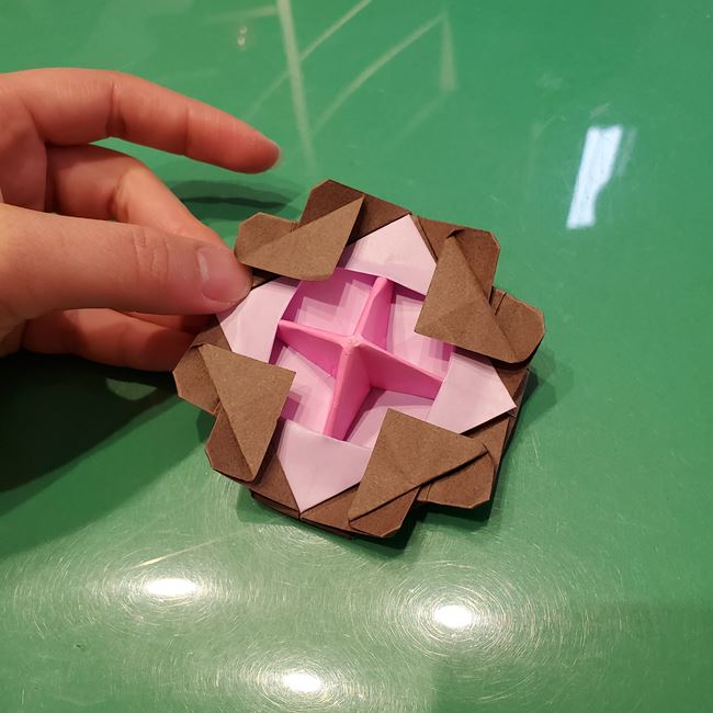 折り紙のこまをハート模様にする折り方作り方④組み合わせ(14)