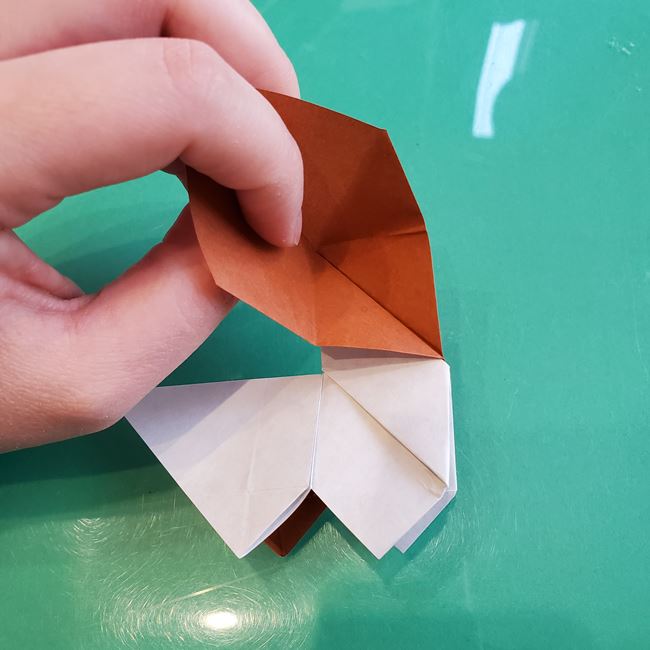 折り紙の動物 立体の犬の作り方折り方②顔(11)