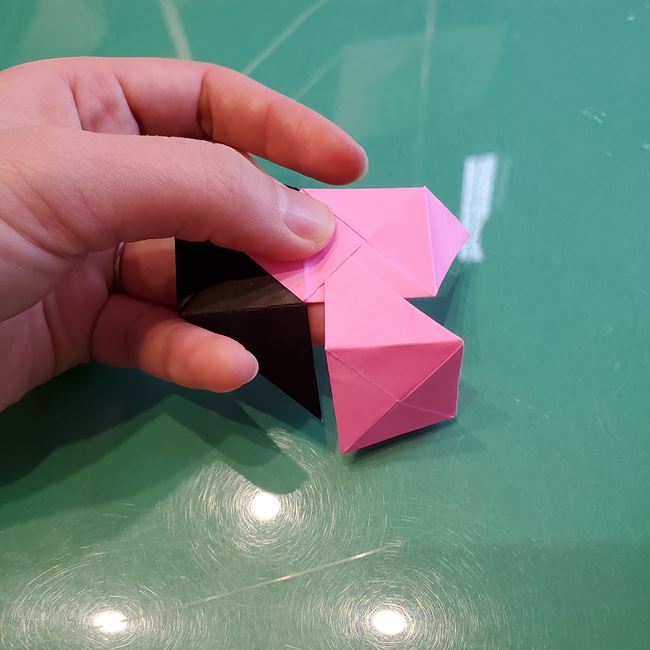 鬼滅の刃の折り紙 ストラップキーホルダーの簡単な作り方折り方②組み合わせ(5)
