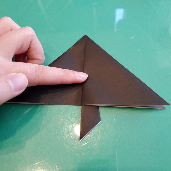 ひな祭りのぼんぼりの折り紙は立体的に作れる 雛人形を彩る可愛い灯り 子供と楽しむ折り紙 工作