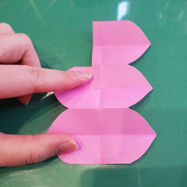 折り紙でひな祭りの桃の花を立体的につくれる簡単折り方 お雛様飾りを手作り 子供と楽しむ折り紙 工作