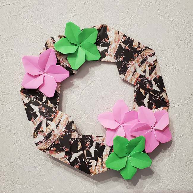 折り紙の桃の花リースはひな祭り飾りにピッタリ 作り方折り方を紹介 子供と楽しむ折り紙 工作