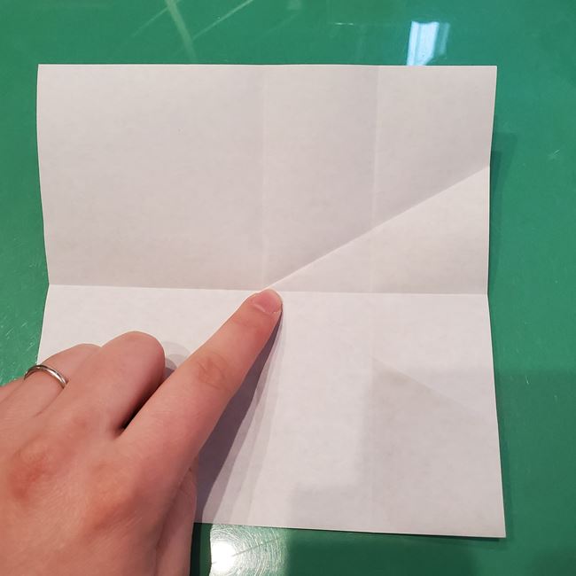 バレンタインのディスプレイ 折り紙でハートの立体的な箱の作り方折り方①折り筋(8)