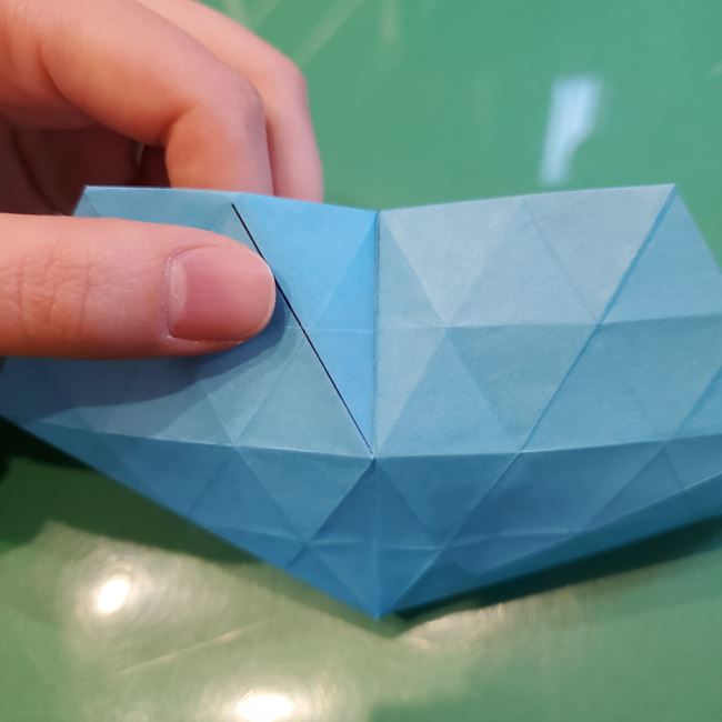 バレンタインのディスプレイ 折り紙でハートの立体的な箱の作り方折り方②立体前半(18)