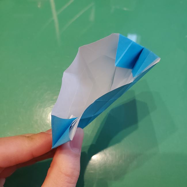バレンタインのディスプレイ 折り紙でハートの立体的な箱の作り方折り方③立体後半(11)