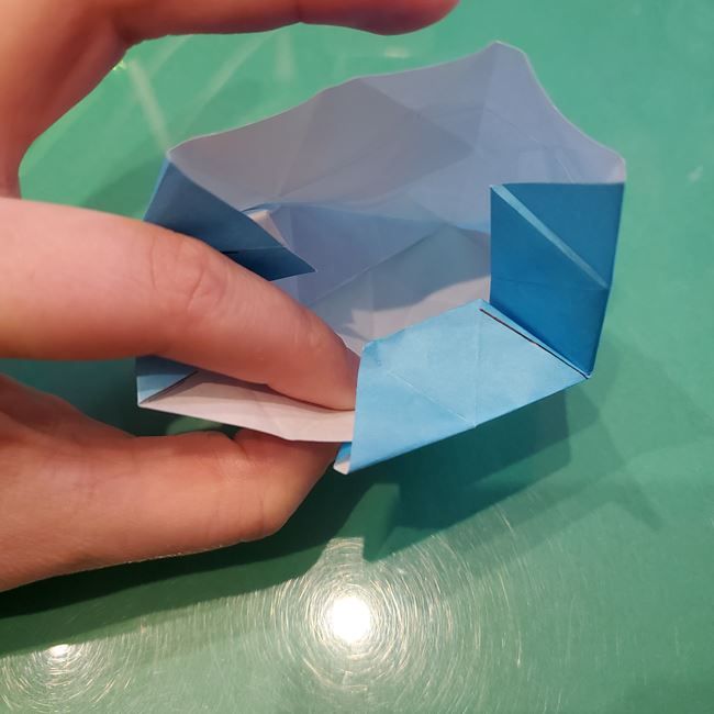 バレンタインのディスプレイ 折り紙でハートの立体的な箱の作り方折り方③立体後半(16)