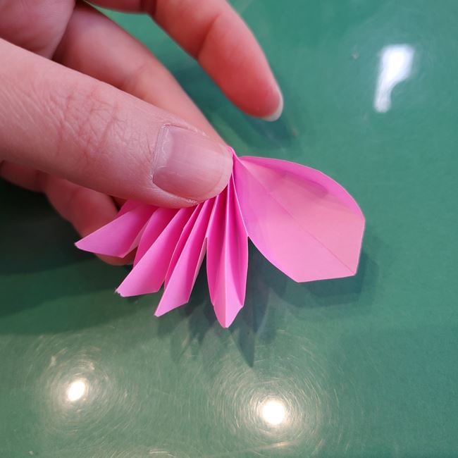 折り紙でひな祭りの桃の花を簡単につくる折り方作り方②折り方(21)