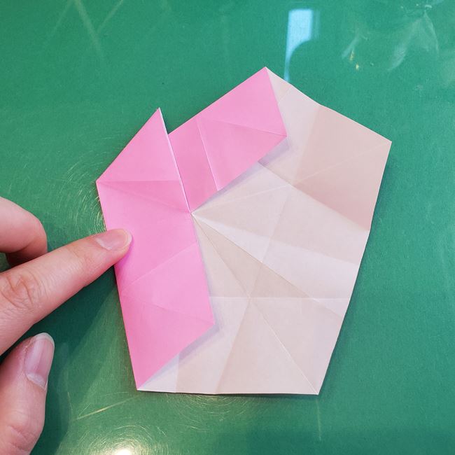 桃の花の折り紙 平面の作り方切り方②花びら(9)